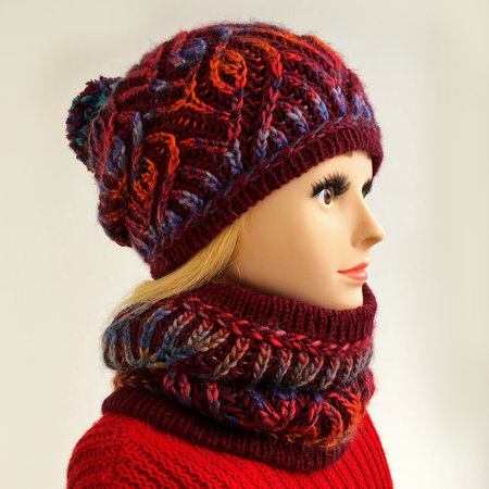 Вязаный комплект шапка + снуд от Sasha's knits